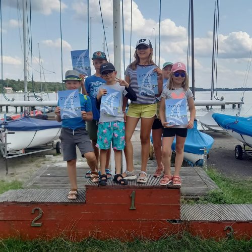 487102890_1215609503901779_9106853747719241659_n